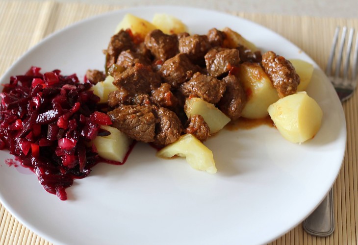 Gulasz wołowy
